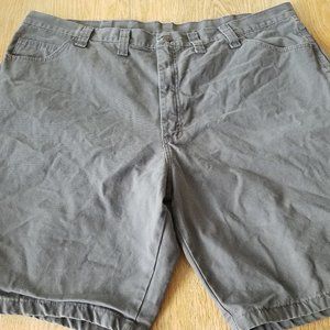 Wrangler Mens 42 Flat Front Carpenter Shorts Gray
